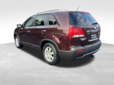 Used 2013 Kia Sorento LX image 3