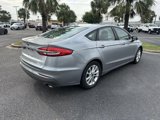 Used 2020 Ford Fusion SE image 6