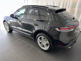 Certified 2022 Porsche Macan image 3