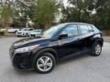 Used 2022 Nissan Kicks S image 3