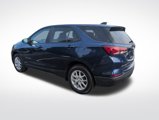 Used 2022 Chevrolet Equinox LS w/ LS Convenience Package image 3