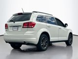 Used 2018 Dodge Journey SE w/ Connectivity Group image 2