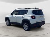 Used 2019 Jeep Renegade Latitude w/ Cold Weather Group image 3