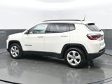 Used 2019 Jeep Compass Latitude image 3