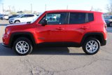 Used 2023 Jeep Renegade Latitude image 4