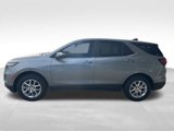 Used 2023 Chevrolet Equinox LT image 2