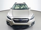 Used 2019 Subaru Outback 3.6R Limited image 2