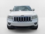 Used 2011 Jeep Grand Cherokee Laredo image 2