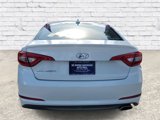 Used 2016 Hyundai Sonata SE image 3