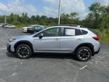 Used 2021 Subaru Crosstrek 2.0i Premium w/ Moonroof Package image 3