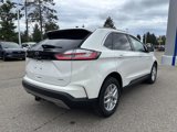 Used 2022 Ford Edge SEL w/ Convenience Package image 3