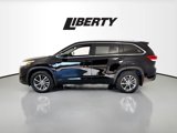 Used 2017 Toyota Highlander XLE image 4