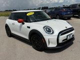Used 2024 MINI Cooper 2-Door Hardtop image 2