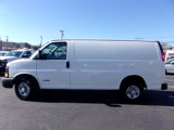 Used 2004 Chevrolet Express 2500 image 2