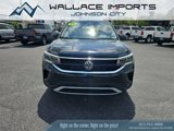 Used 2024 Volkswagen Taos SE image 2