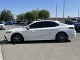 Used 2022 Toyota Camry SE image 4