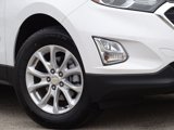 Used 2021 Chevrolet Equinox LT image 3