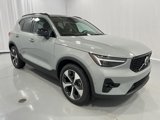 New 2025 Volvo XC40 B5 Plus w/ Climate Package image 4