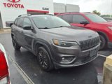 Used 2023 Jeep Cherokee Altitude Lux image 3