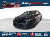 Used 2022 Toyota Camry SE image 1