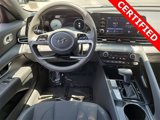 Certified 2022 Hyundai Elantra SEL w/ Convenience Package image 3