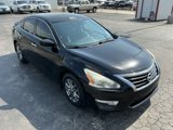 Used 2015 Nissan Altima 2.5 S w/ Sport Value Package image 2
