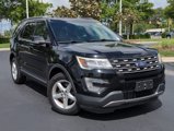 Used 2017 Ford Explorer XLT w/ Equipment Group 202A image 2