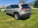 Used 2015 Jeep Cherokee Latitude image 4