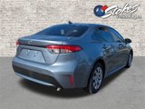 Used 2022 Toyota Corolla LE image 4