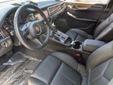 Certified 2025 Porsche Macan image 4