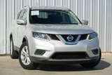 Used 2014 Nissan Rogue SV image 2