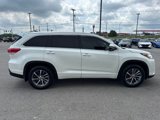 Used 2018 Toyota Highlander AWD V6 image 6