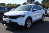 Used 2021 Kia Sorento LX image 2