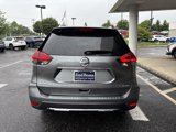Used 2018 Nissan Rogue SV w/ Sun & Sound Touring Package image 4