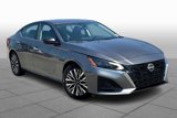 Used 2024 Nissan Altima 2.5 SV image 2