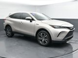 Used 2021 Toyota Venza LE image 2
