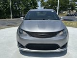 Used 2019 Chrysler Pacifica Touring Plus w/ S Appearance Package image 3