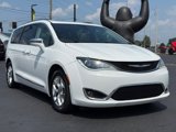 Used 2020 Chrysler Pacifica Limited image 2