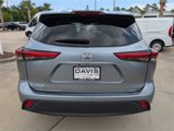Used 2020 Toyota Highlander XLE image 5