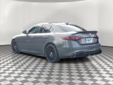 Used 2019 Alfa Romeo Giulia image 4