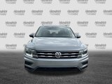 Used 2021 Volkswagen Tiguan SE w/ Panoramic Sunroof Package image 3