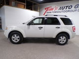 Used 2010 Ford Escape XLT image 2