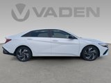 New 2025 Hyundai Elantra Sport image 2