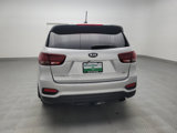 Used 2019 Kia Sorento LX image 6