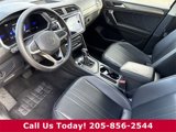 Used 2022 Volkswagen Tiguan SE image 4