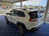 Used 2022 Jeep Cherokee Trailhawk image 4