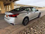 Used 2023 Nissan Altima 2.5 SV image 3