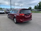 Used 2018 Chrysler Pacifica Touring-L image 3