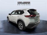 Used 2021 Nissan Rogue SV image 3