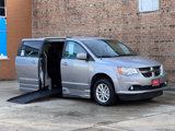Used 2018 Dodge Grand Caravan SXT w/ Driver Convenience Group image 2